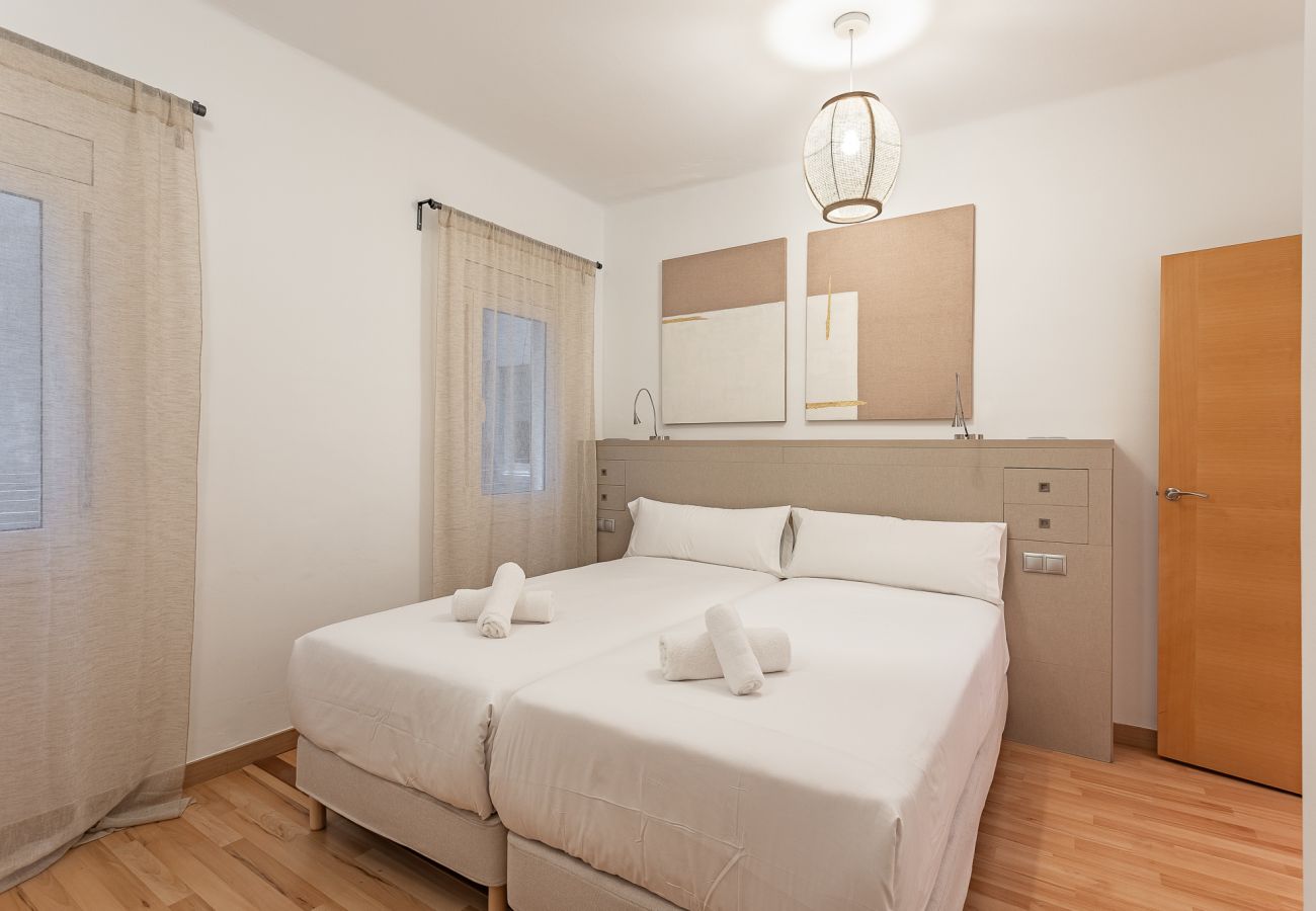 Apartment in Barcelona - OLA LIVING SAGRADA FAMILIA 1