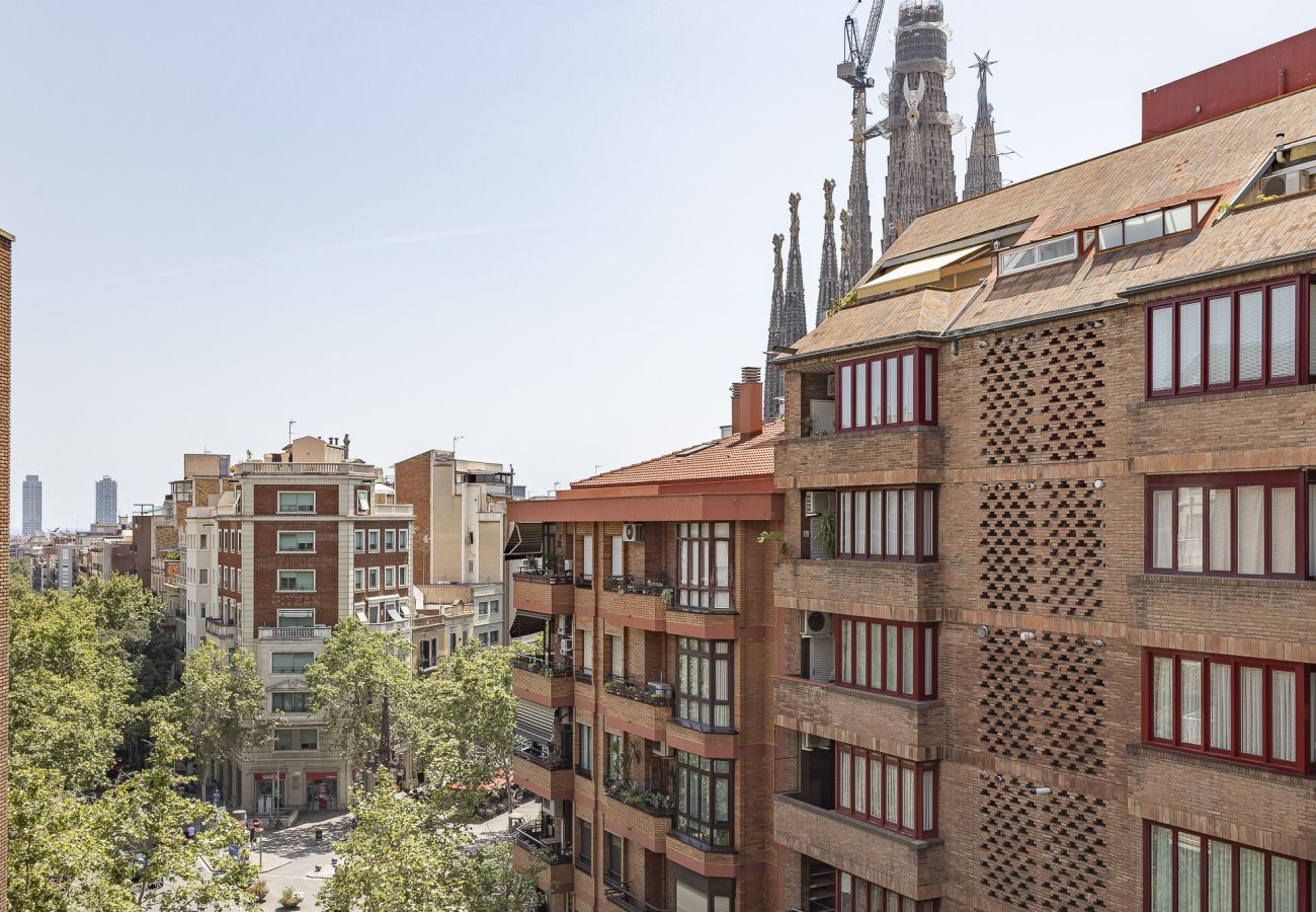 Apartment in Barcelona - OLA LIVING SAGRADA FAMILIA 4