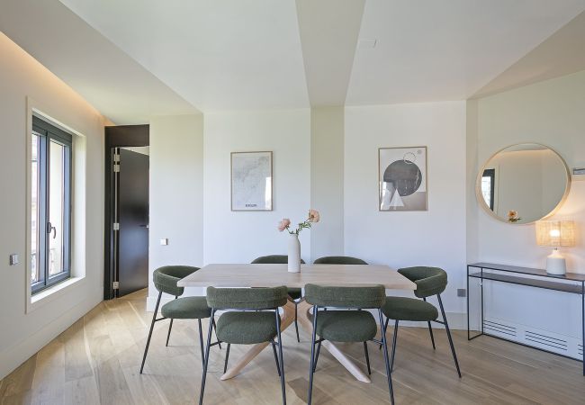 Apartment in Barcelona - OLA LIVING PASEO DE GRACIA 1