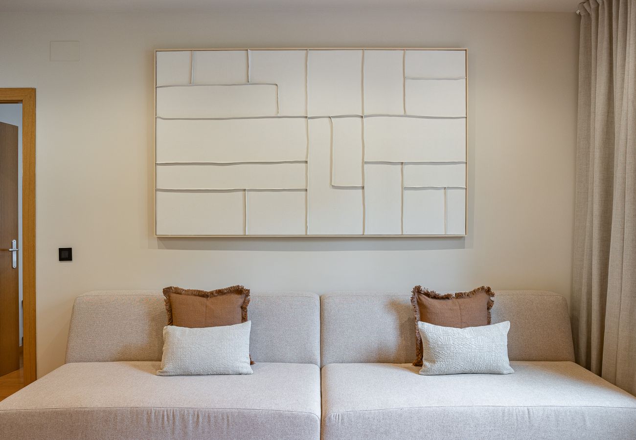 Apartment in Barcelona - OLA LIVING CONSELL DE CENT 5