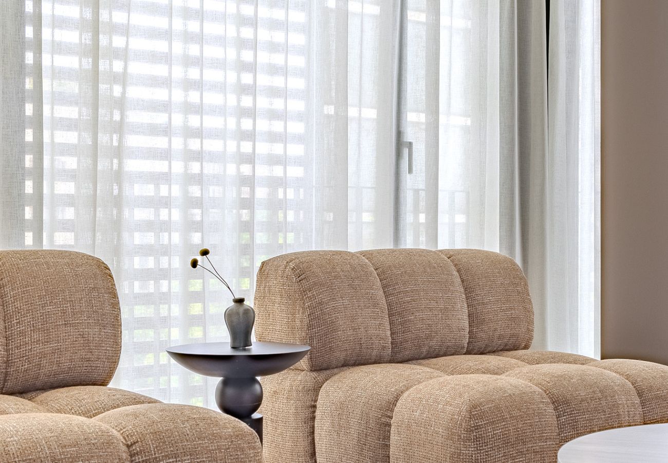 Apartment in Barcelona - OLA LIVING PASEO DE GRACIA 3
