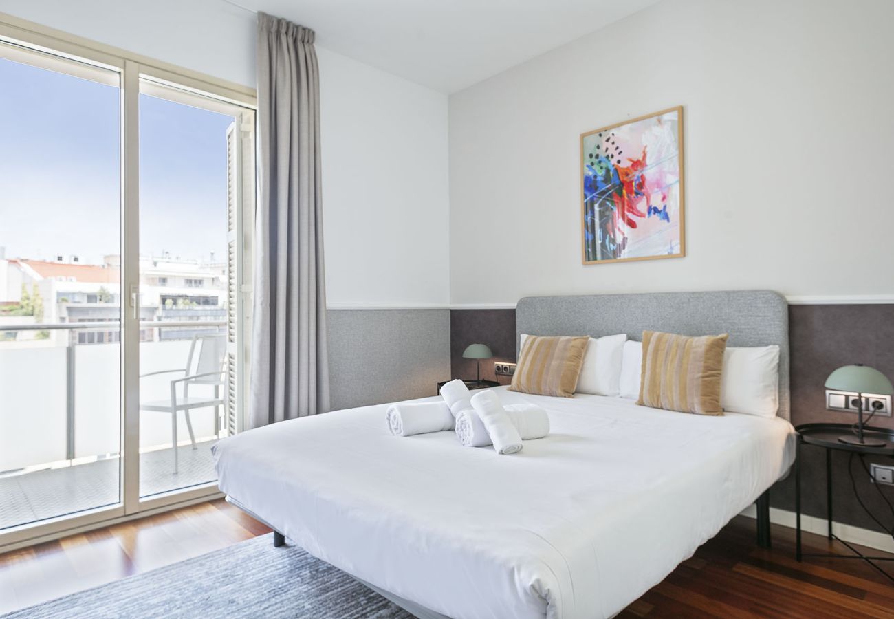 Apartment in Barcelona - OLA LIVING PLAZA CATALUNYA 4