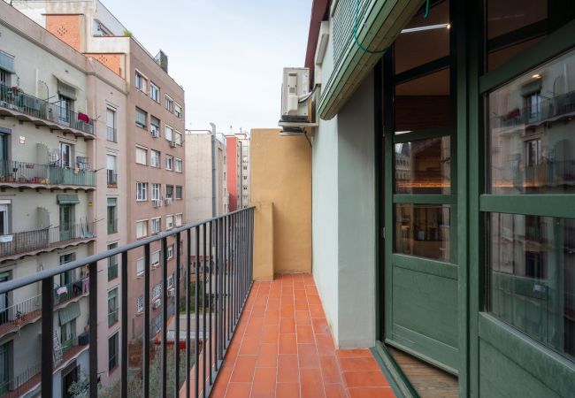Studio in Barcelona - OLA LIVING BATLLO ATTIC Studio in Barcelona - OLA LIVING BATLLO ATTIC