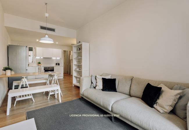  in Barcelona - OLA LIVING ST ANTONI 203