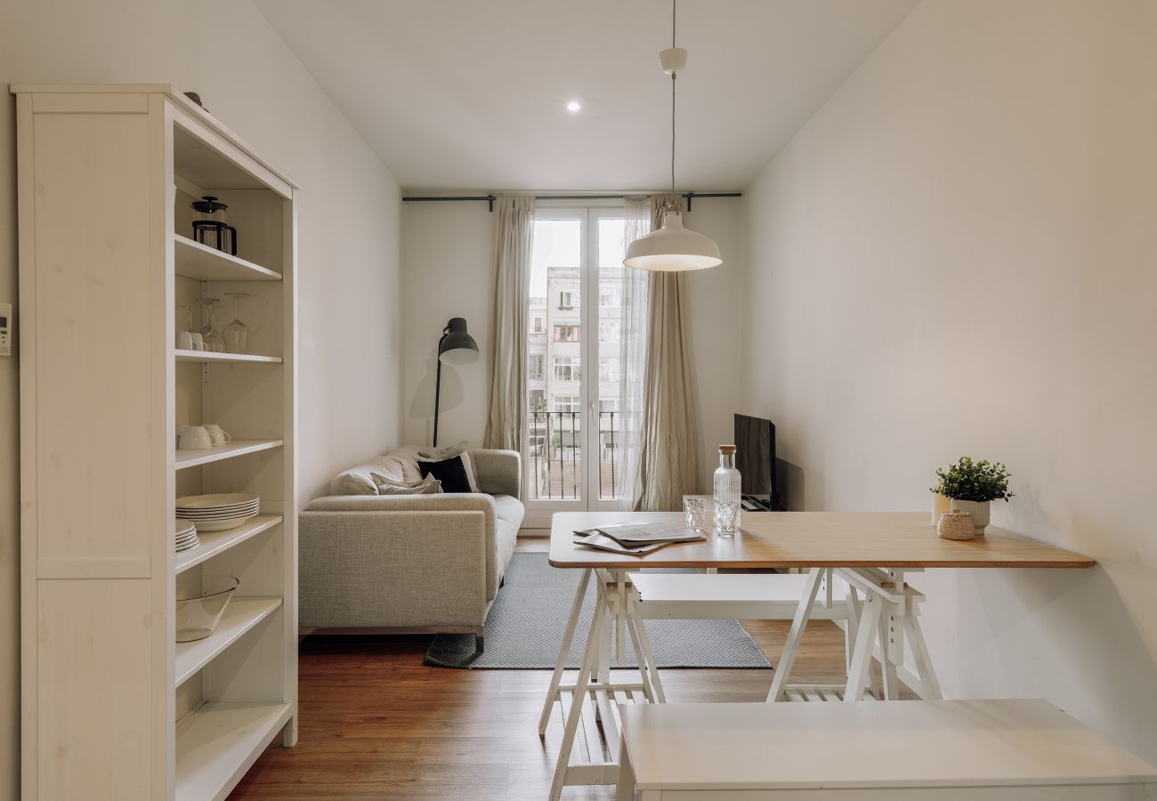 Apartment in Barcelona - OLA LIVING ST ANTONI 202