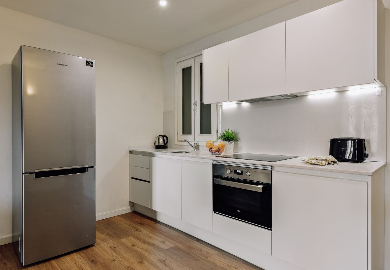 Apartment in Barcelona - OLA LIVING ST ANTONI 202