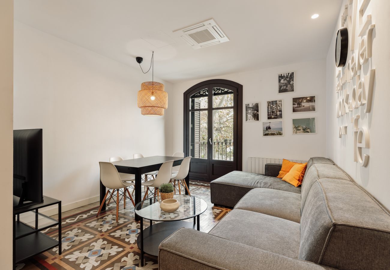 Apartment in Barcelona - MT BALMES E1