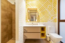 Rent by room in Barcelona - Balmes Habitación Twin Suite Superior