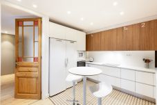 Rent by room in Barcelona - Balmes Habitación Individual Premium