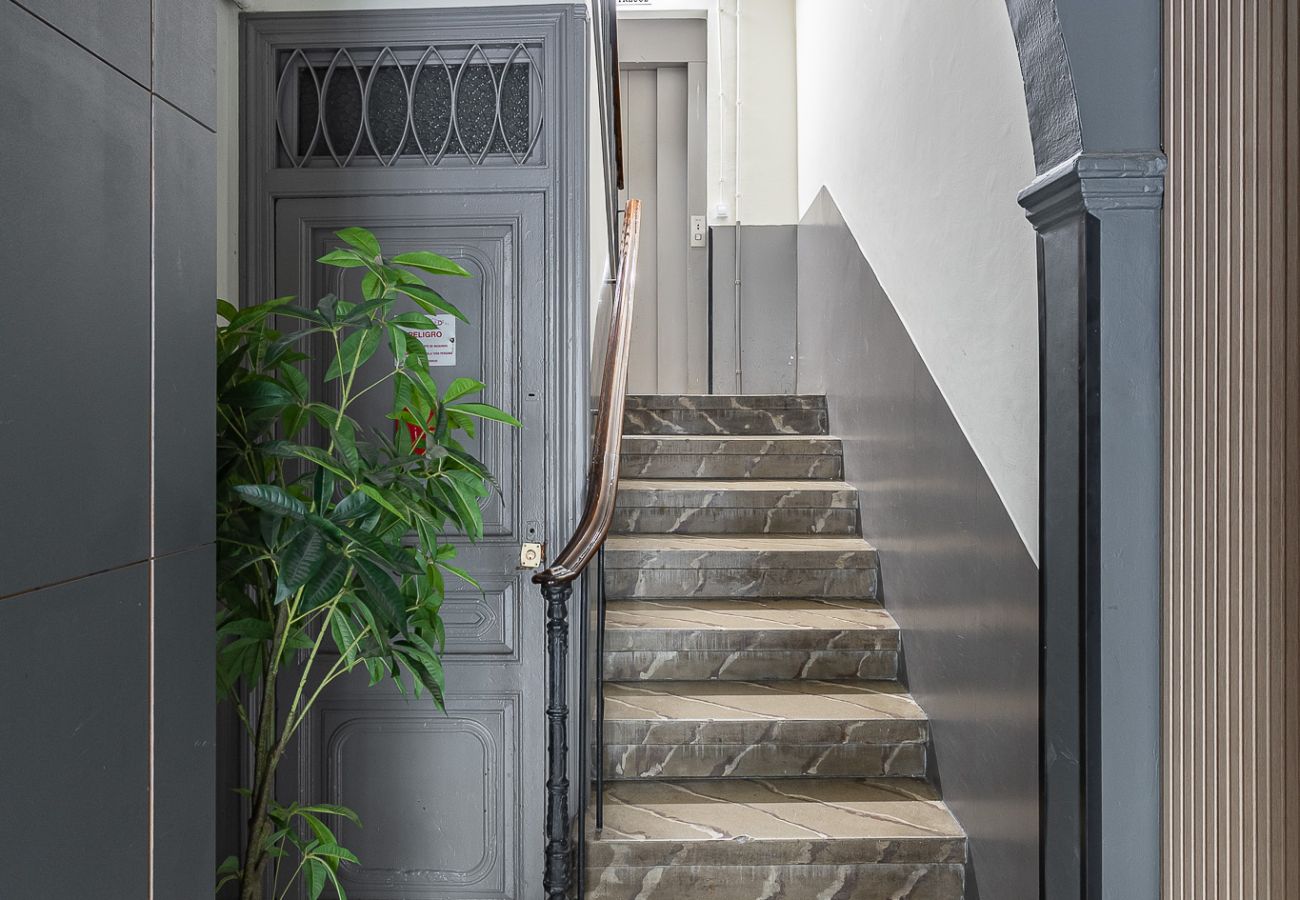 Appartement à Barcelone - OLA LIVING CONSELL DE CENT 5