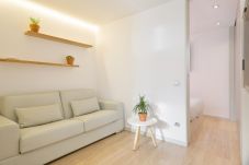 Appartement à Barcelone - OLA LIVING BISBE ATTIC STREET VIEW