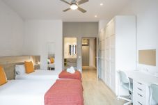 Chambres d'hôtes à Barcelona - Balmes Habitación Doble Con Balcón + Baño