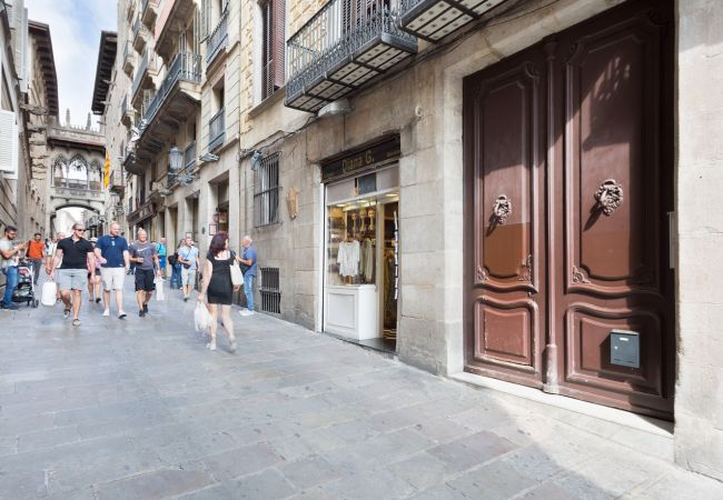 Appartamento a Barcelona - OLA LIVING BISBE STREET VIEW 4 Appartamento a Barcelona - OLA LIVING BISBE STREET VIEW 4