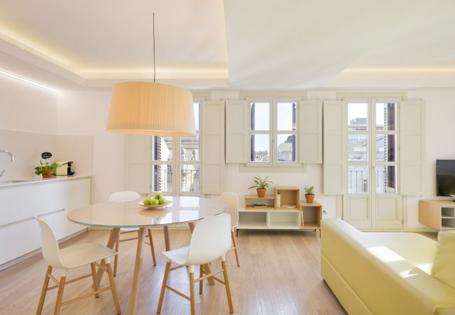 Appartamento a Barcelona - OLA LIVING BISBE SQUARE VIEW 4 Appartamento a Barcelona - OLA LIVING BISBE SQUARE VIEW 4