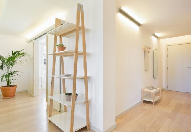 Appartamento a Barcelona - OLA LIVING BISBE SQUARE VIEW 4 Appartamento a Barcelona - OLA LIVING BISBE SQUARE VIEW 4