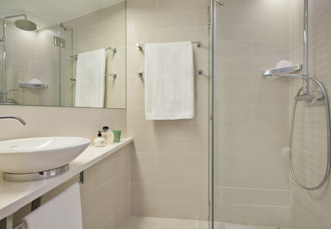 Studio a Barcelona - OLA LIVING BISBE STUDIO Studio a Barcelona - OLA LIVING BISBE STUDIO