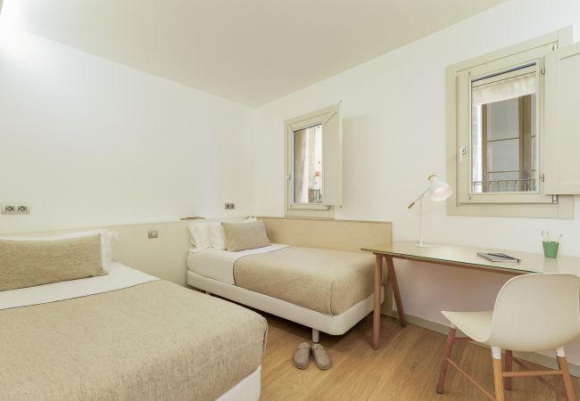 Appartamento a Barcelona - OLA LIVING BISBE STREET VIEW 2 Appartamento a Barcelona - OLA LIVING BISBE STREET VIEW 2