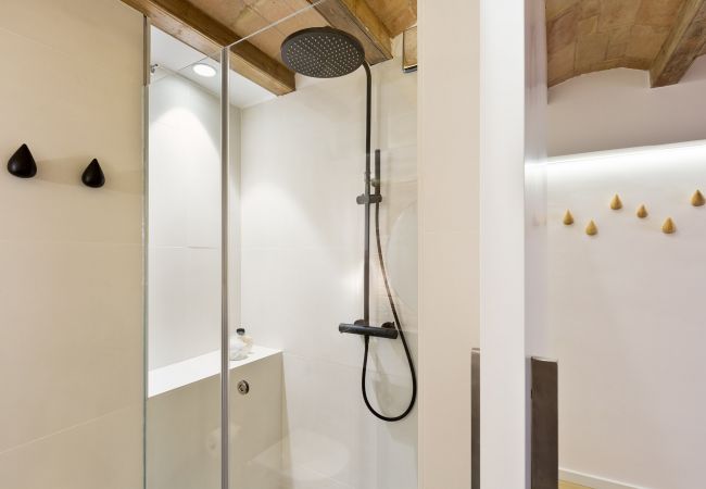 Appartamento a Barcelona - OLA LIVING CALABRIA 1 DUPLEX Appartamento a Barcelona - OLA LIVING CALABRIA 1 DUPLEX