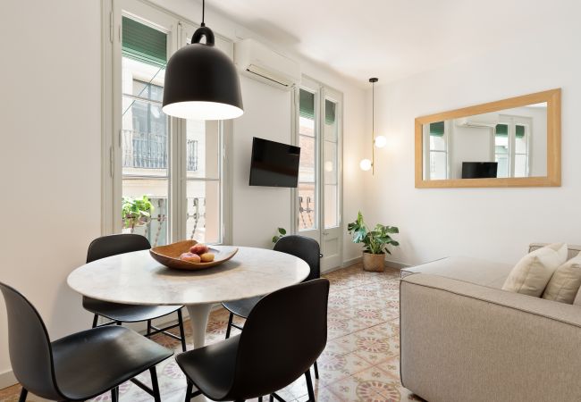  a Barcelona - OLA LIVING SANTA ANNA 4