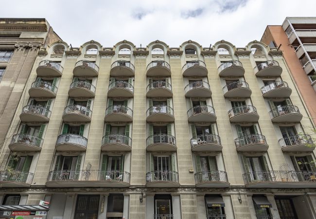Affitto per camere a Barcelona - Ola Living Hostal Diagonal 10 Individual Affitto per camere a Barcelona - Ola Living Hostal Diagonal 10 Individual