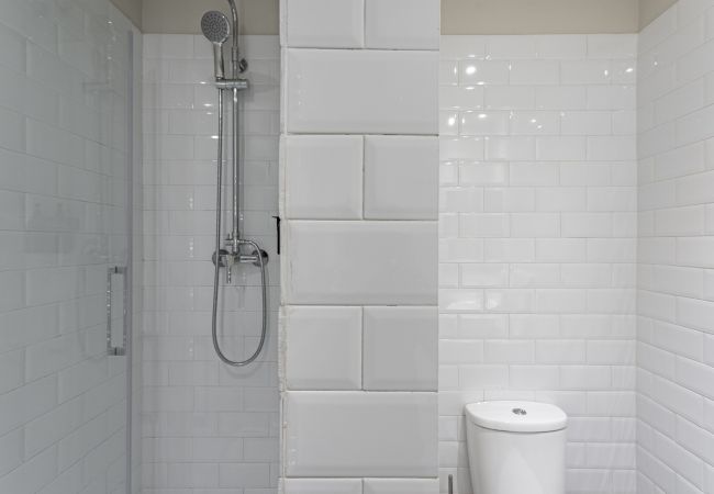 Affitto per camere a Barcelona - Ola Living Hostal Diagonal 10 Individual Affitto per camere a Barcelona - Ola Living Hostal Diagonal 10 Individual