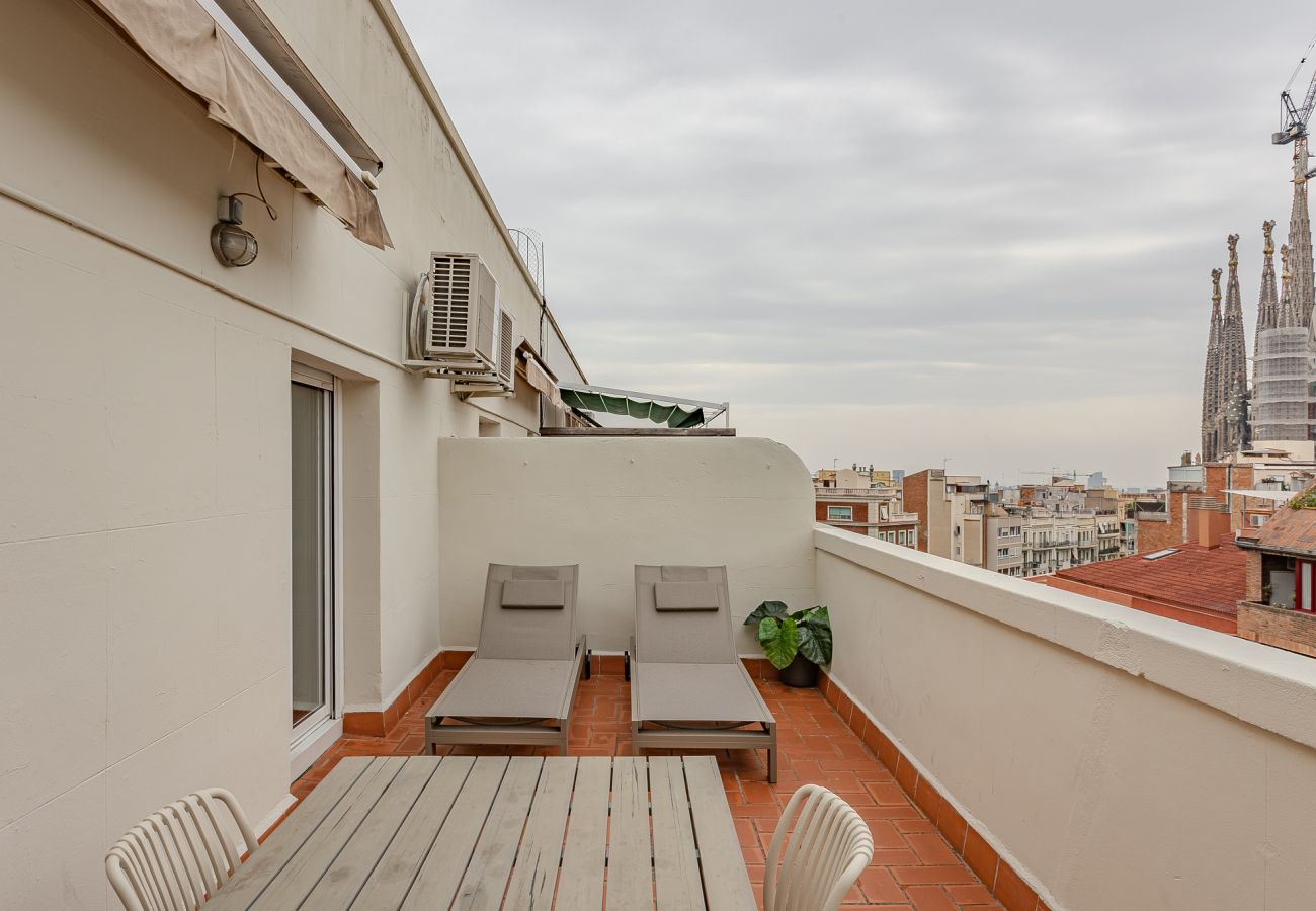 Appartamento a Barcelona - OLA LIVING SAGRADA FAMILIA 5  ATTIC
