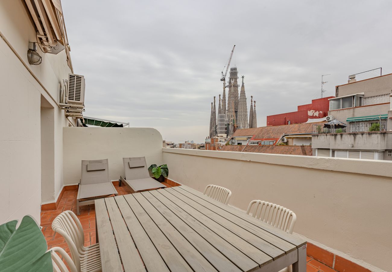 Appartamento a Barcelona - OLA LIVING SAGRADA FAMILIA 5  ATTIC