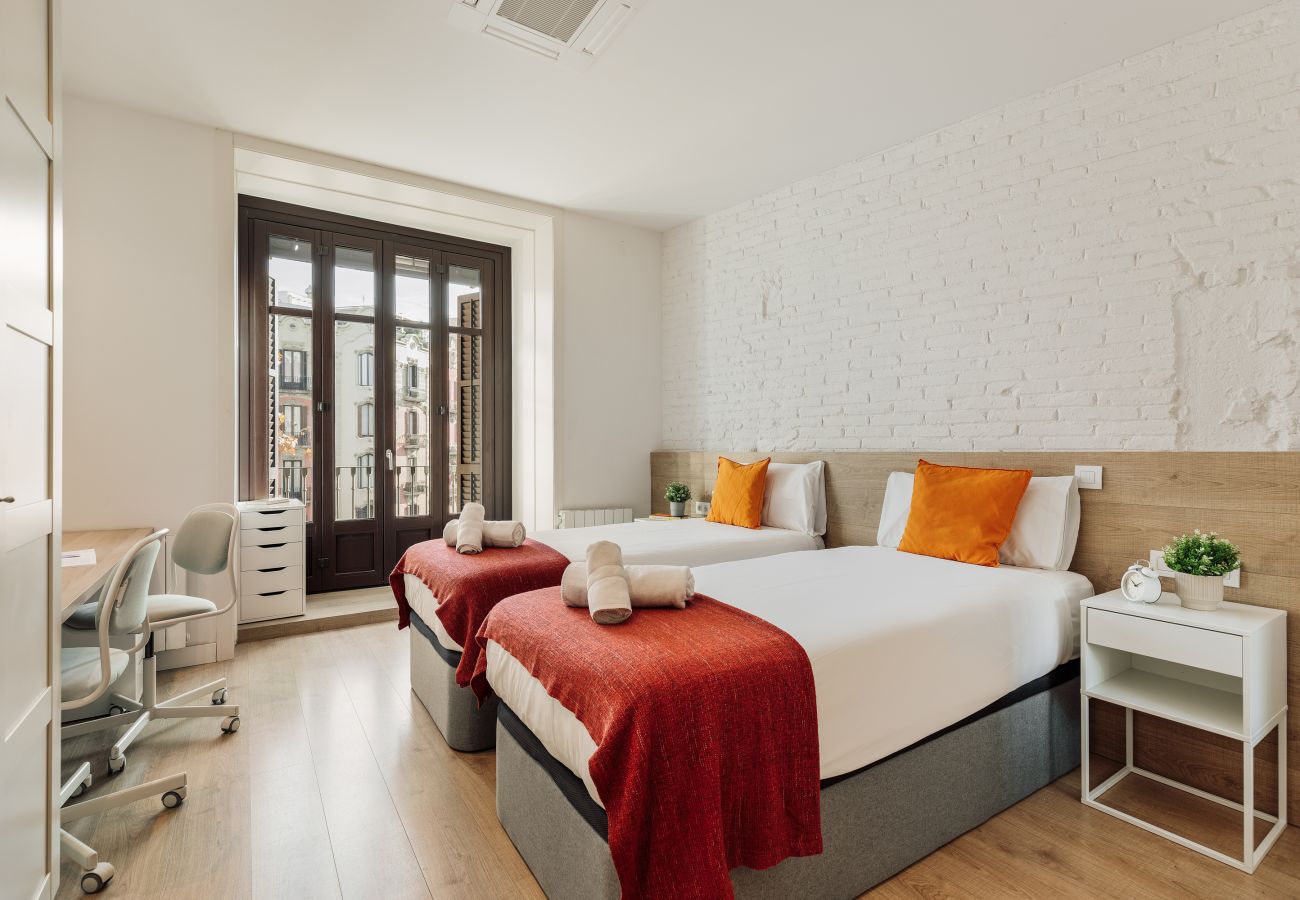 Affitto per camere a Barcelona - Balmes Habitación Twin Suite Con Balcón