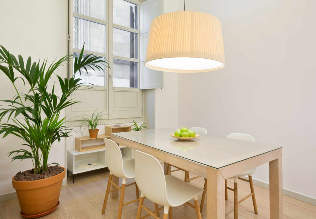 Apartamento em Barcelona - OLA LIVING BISBE STREET VIEW 1 Apartamento em Barcelona - OLA LIVING BISBE STREET VIEW 1