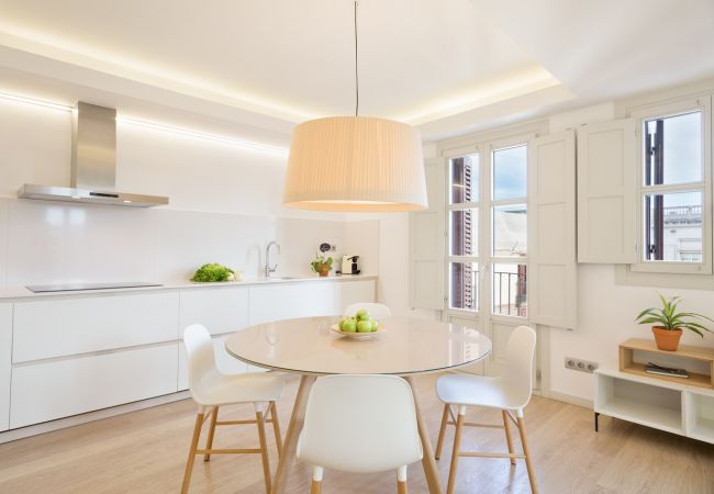 Apartamento em Barcelona - OLA LIVING BISBE SQUARE VIEW 4 Apartamento em Barcelona - OLA LIVING BISBE SQUARE VIEW 4