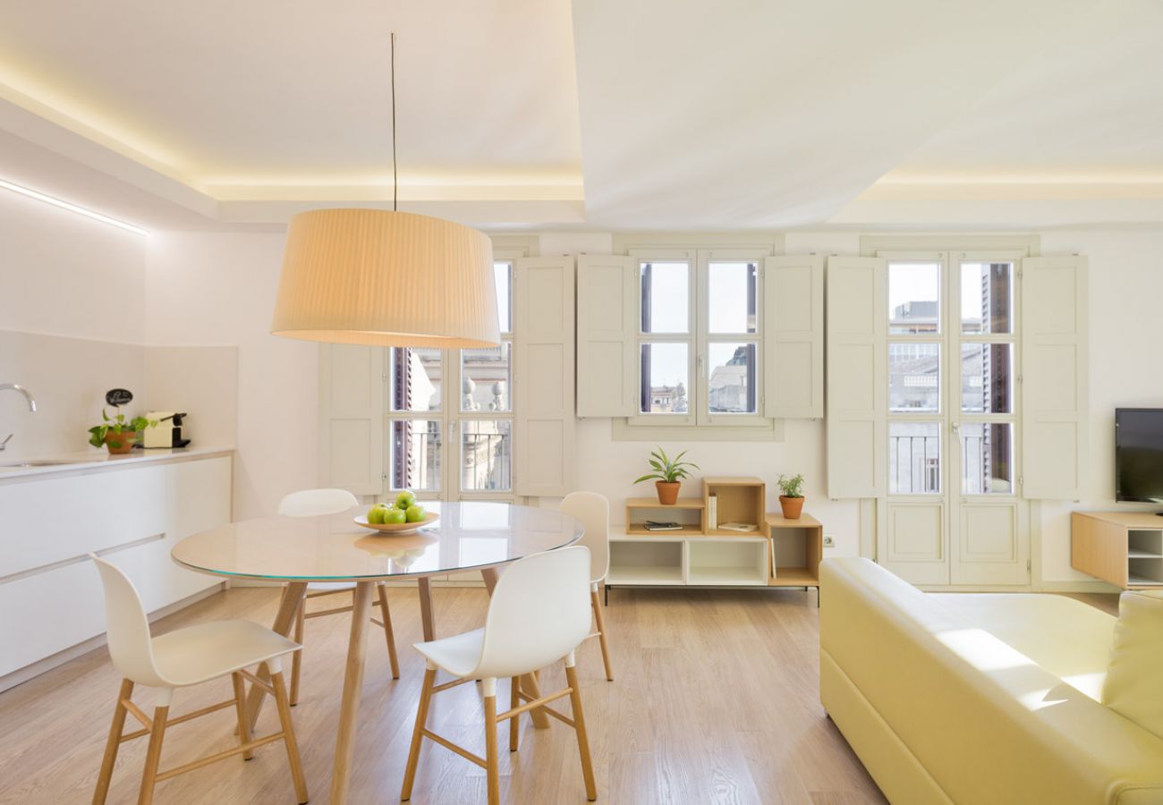 Apartamento em Barcelona - OLA LIVING BISBE SQUARE VIEW 4 Apartamento em Barcelona - OLA LIVING BISBE SQUARE VIEW 4