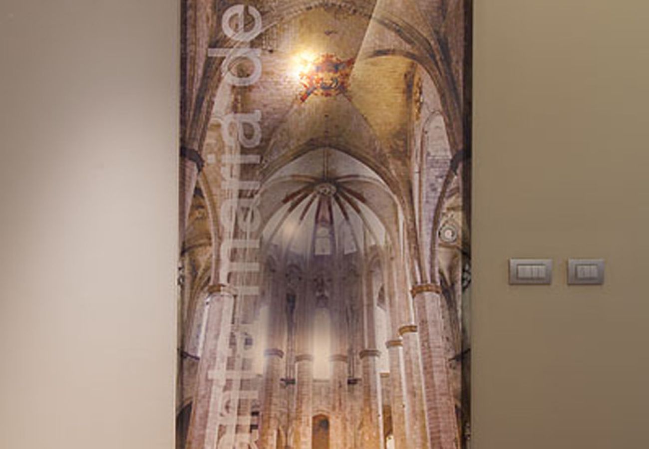 Apartamento em Barcelona - OLA LIVING PETRITXOL LES RAMBLES
