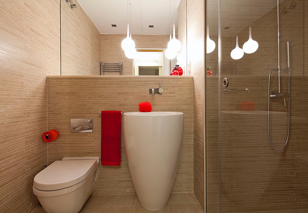 Apartamento em Barcelona - OLA LIVING PETRITXOL LES RAMBLES