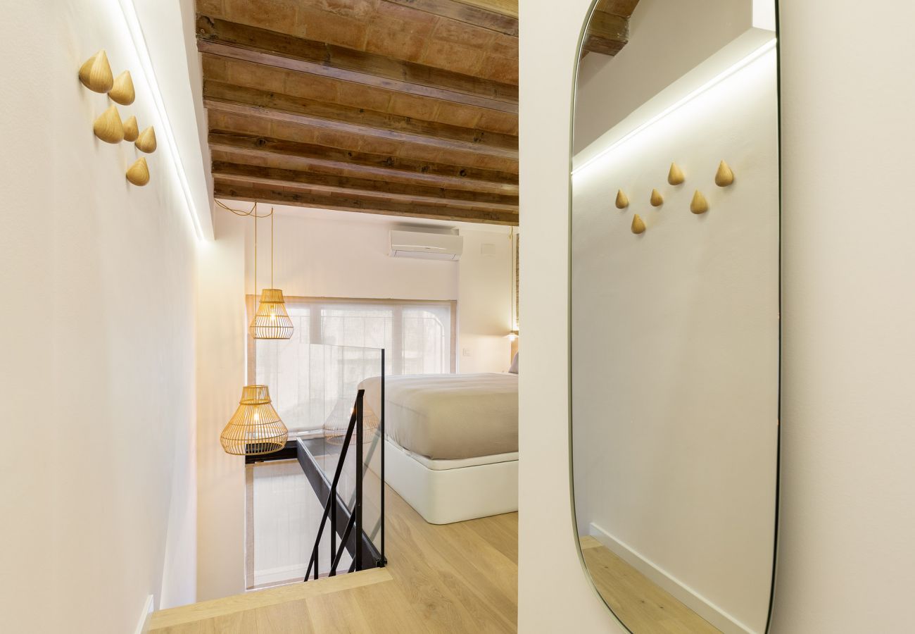 Apartamento em Barcelona - OLA LIVING CALABRIA 1 DUPLEX