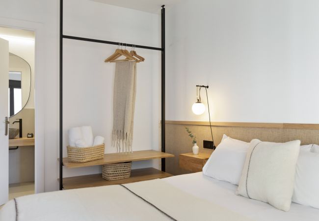 Apartamento em Barcelona - OLA LIVING CALABRIA 4