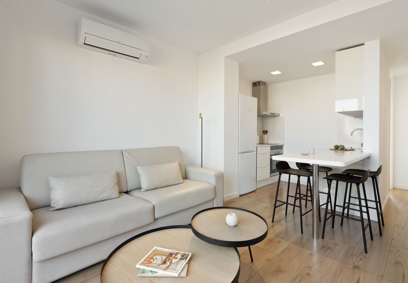 Apartamento em Barcelona - OLA LIVING CALABRIA 7 ATTIC