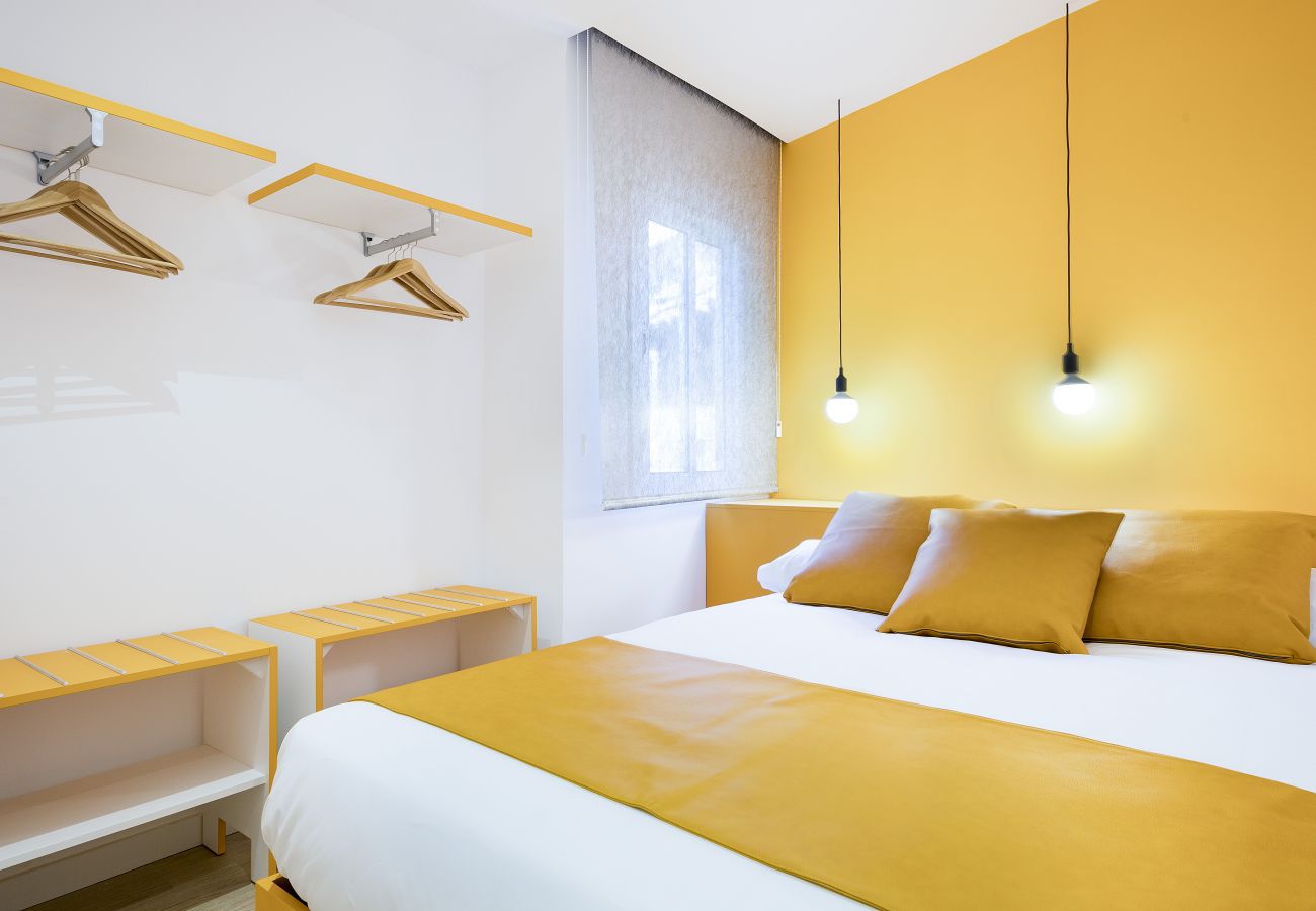 Apartamento em Barcelona - OLA LIVING SANTA ANNA 5