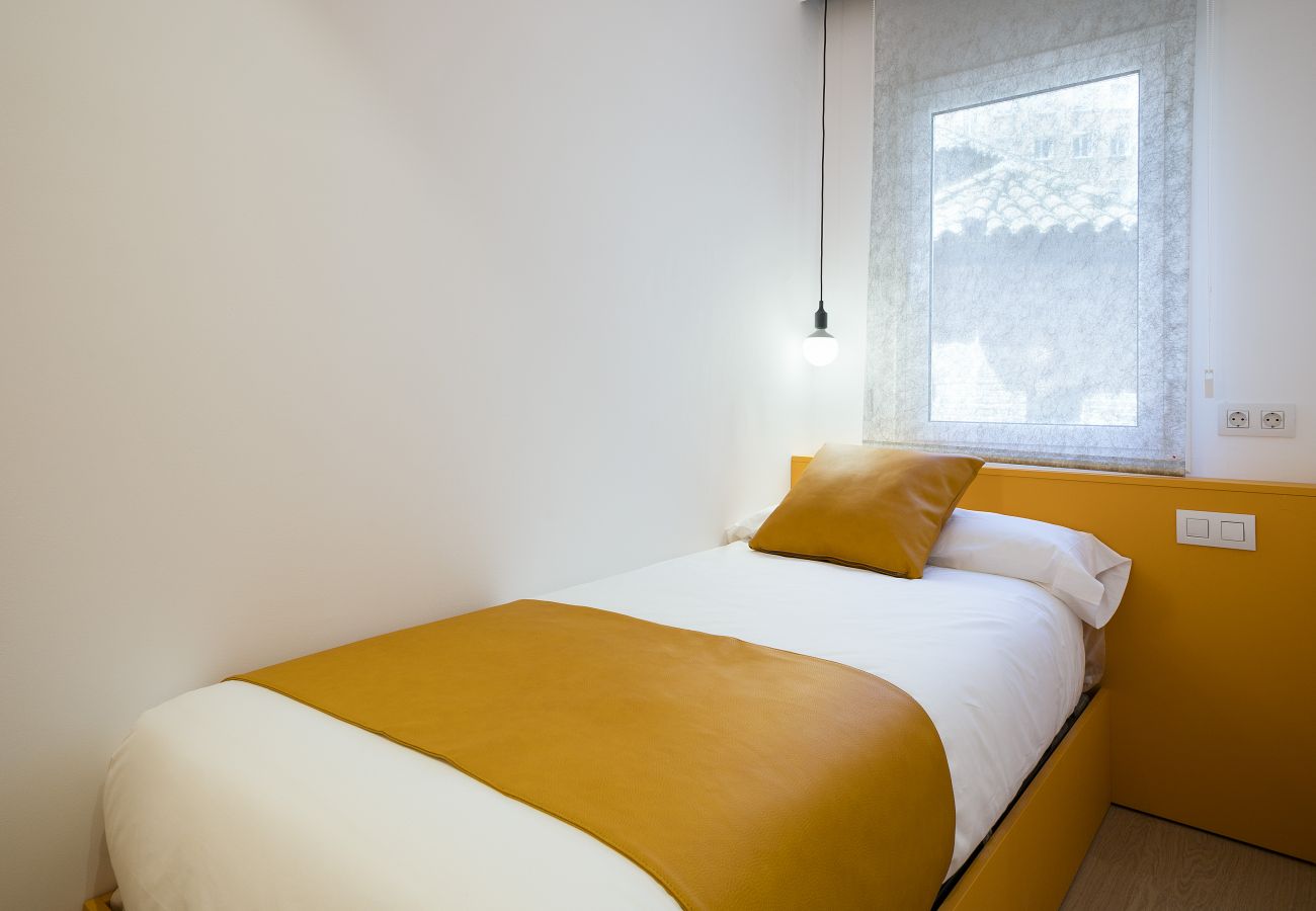 Apartamento em Barcelona - OLA LIVING SANTA ANNA 3