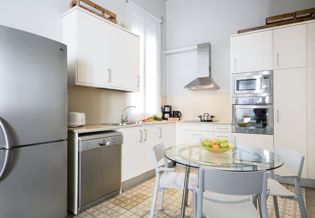 Apartamento em Barcelona - OLA LIVING GAUDI Apartamento em Barcelona - OLA LIVING GAUDI