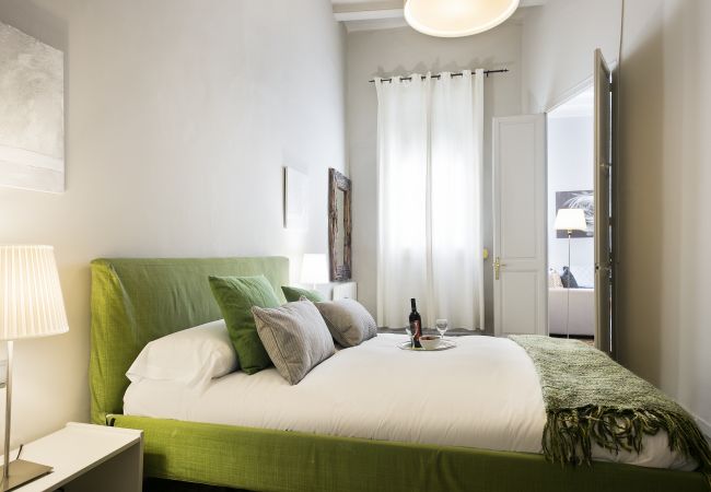 Apartamento em Barcelona - OLA LIVING GAUDI Apartamento em Barcelona - OLA LIVING GAUDI