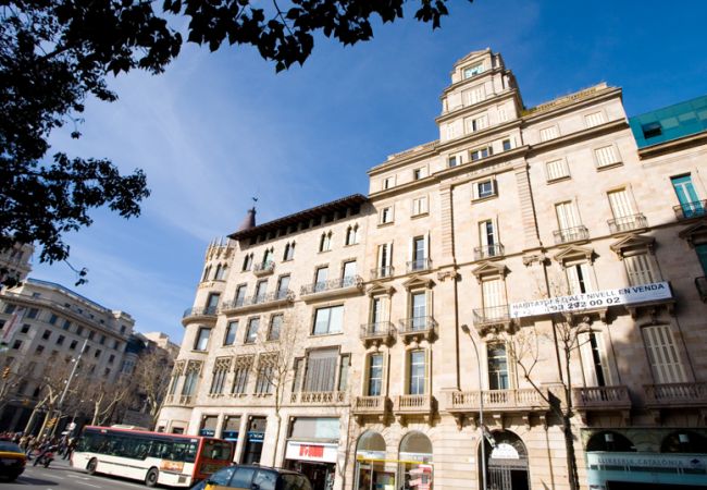Apartamento em Barcelona - OLA LIVING PLAZA CATALUNYA 1 Apartamento em Barcelona - OLA LIVING PLAZA CATALUNYA 1