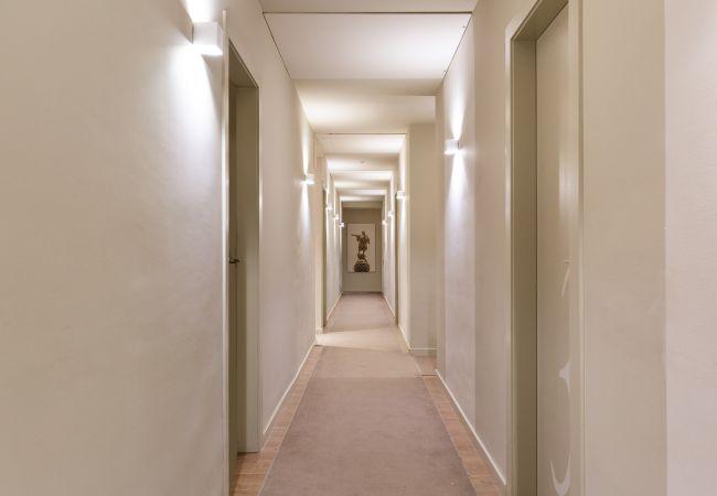 Quarto em Barcelona - Ola Living Hostal Diagonal 10 Individual Quarto em Barcelona - Ola Living Hostal Diagonal 10 Individual
