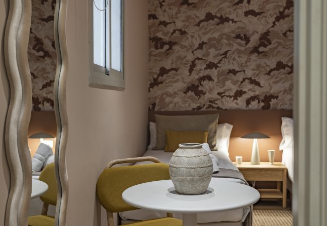 Quarto em Barcelona - Ola Living Hostal Diagonal 11 Quarto em Barcelona - Ola Living Hostal Diagonal 11