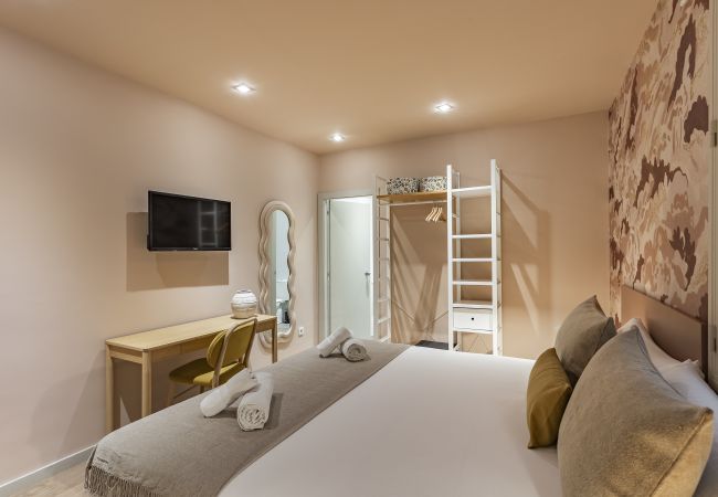Quarto em Barcelona - Ola Living Hostal Diagonal 11 Quarto em Barcelona - Ola Living Hostal Diagonal 11