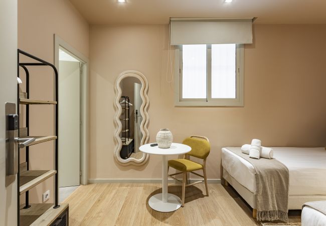 Quarto em Barcelona - Ola Living Hostal Diagonal 11 Quarto em Barcelona - Ola Living Hostal Diagonal 11
