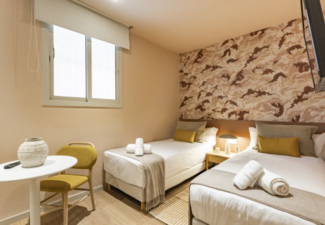 Quarto em Barcelona - Ola Living Hostal Diagonal 11 Quarto em Barcelona - Ola Living Hostal Diagonal 11