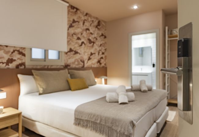 Quarto em Barcelona - Ola Living Hostal Diagonal 11 Quarto em Barcelona - Ola Living Hostal Diagonal 11