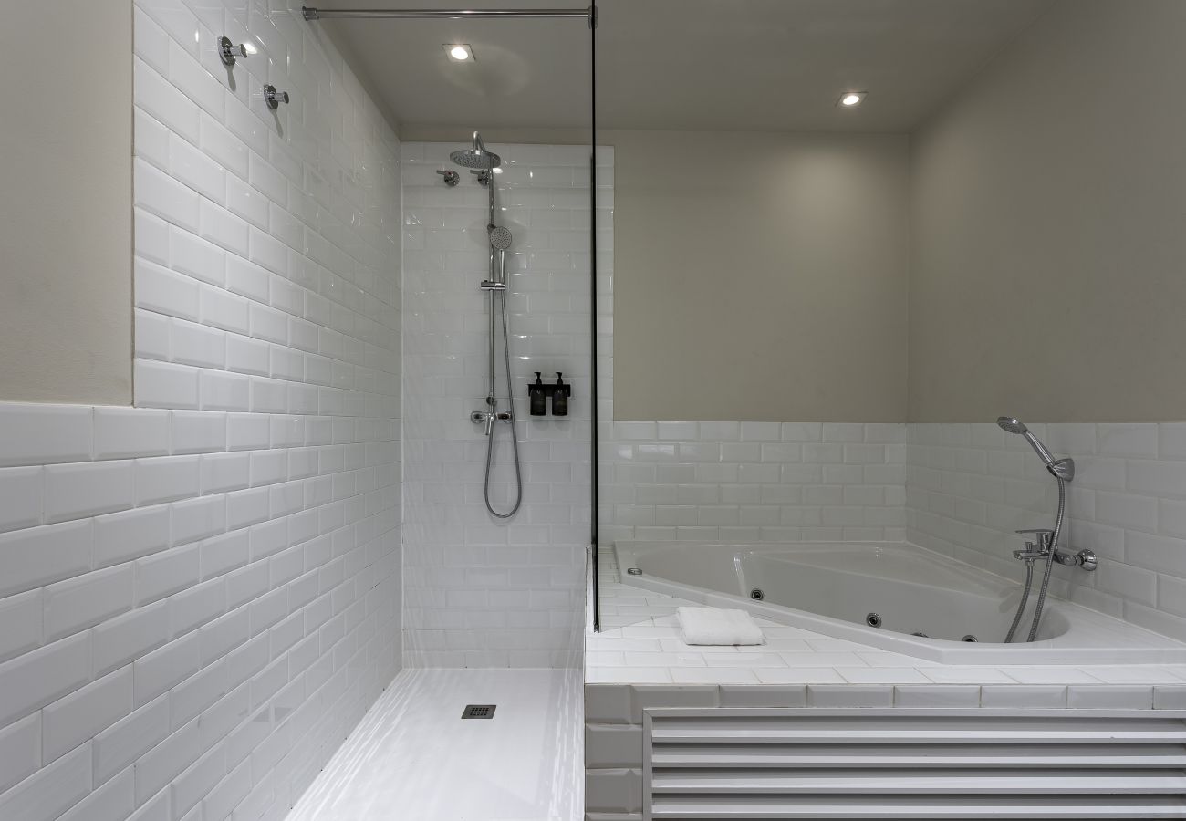 Quarto em Barcelona - Ola Living Hostal Diagonal 12