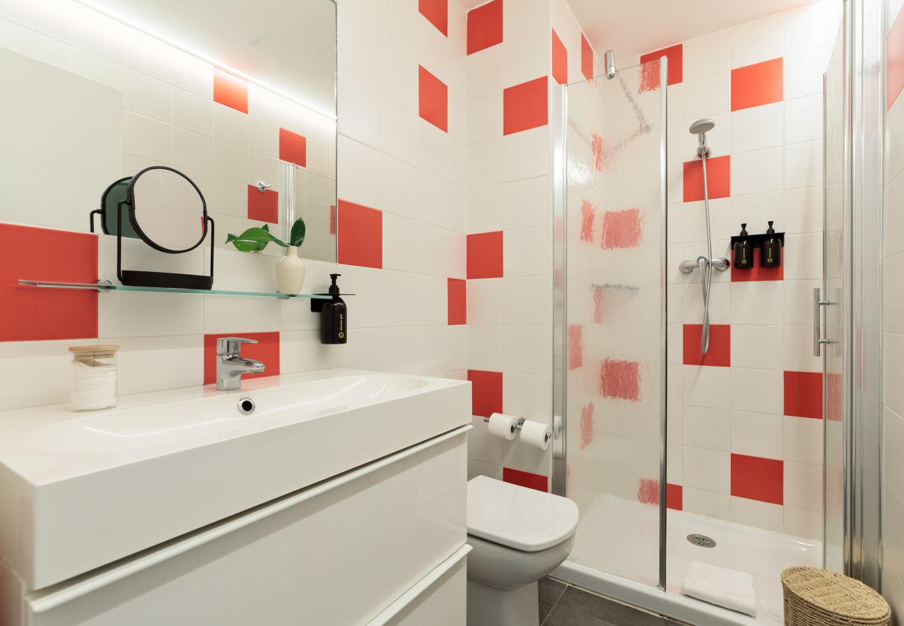 Apartamento em Barcelona - OLA LIVING MACBA 1