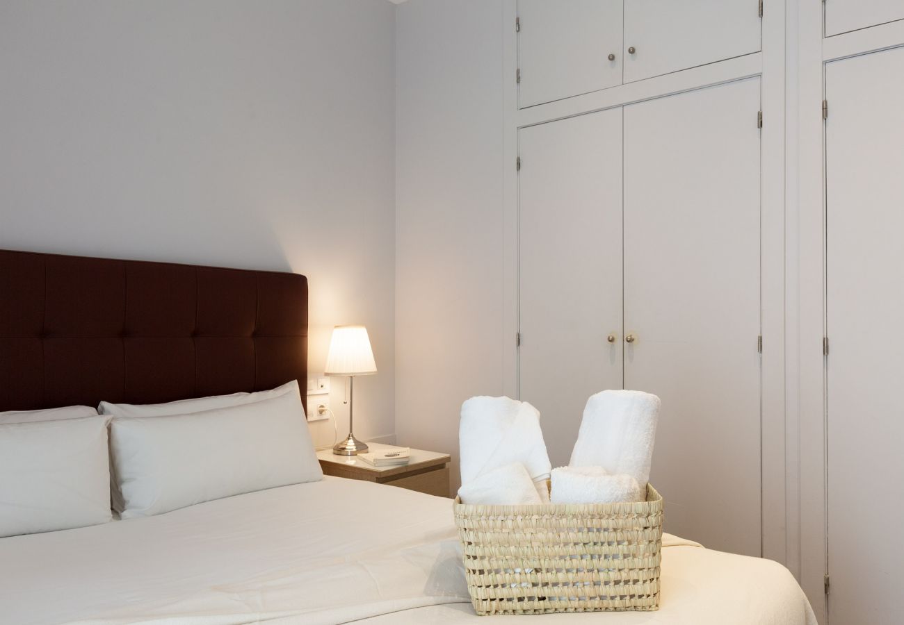 Apartamento em Barcelona - OLA LIVING MACBA 8